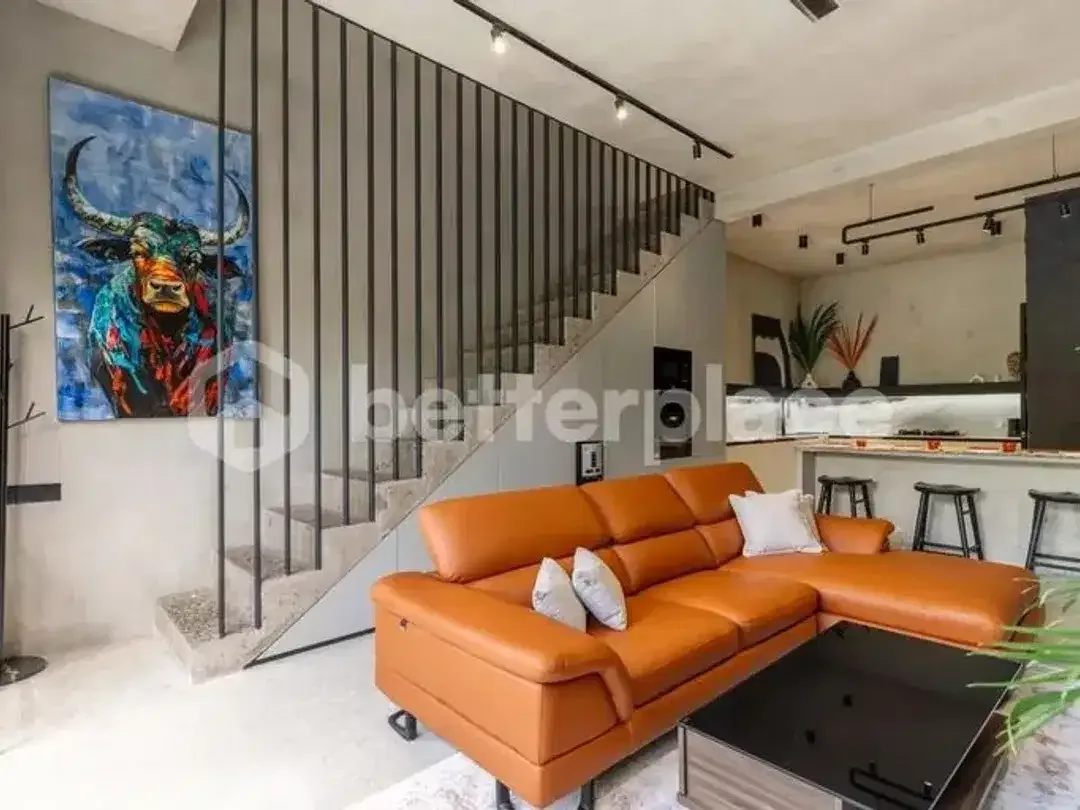 Prestigious 4-Bedroom Canggu Villa with Elegant Enclosed Living Spaces, Luxury Amenities, and Strong Real Estate Investment Opportunity in Bali - Image 2 of 10