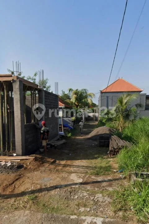 Tanah Itr Kuning Lingkungan Pemukiman Gianyar - Image 4 of 4