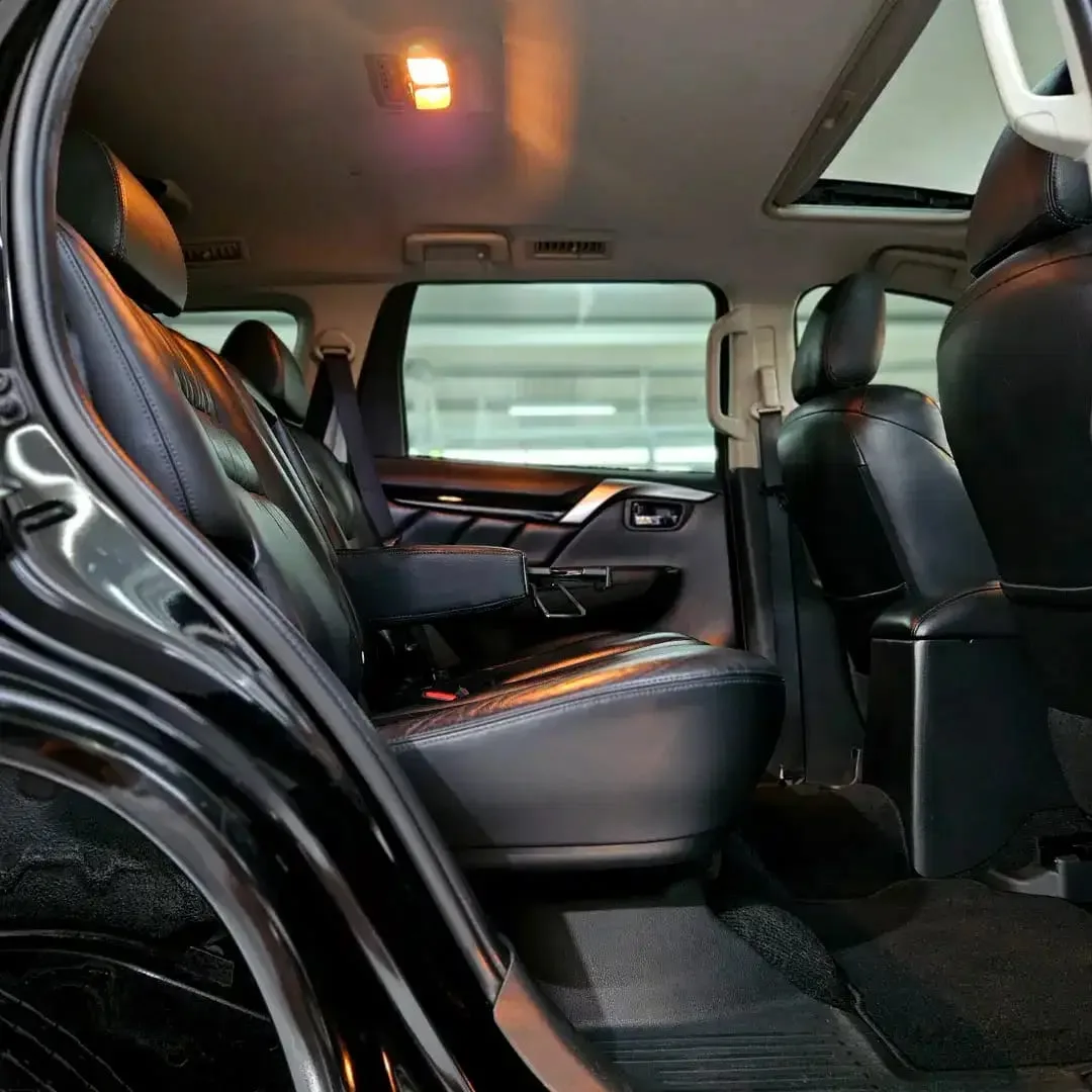 [2020] DP 59jt! Pajero Sport Dakar Sunroof diesel matic 2020 NIK 2019 - Image 7 of 10