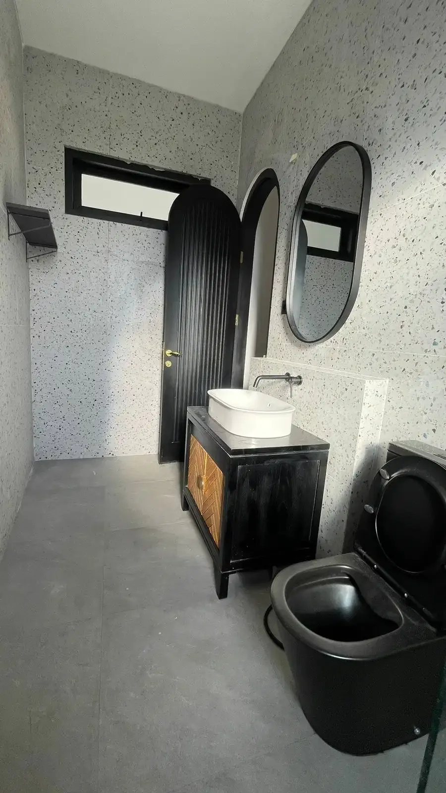 FOR SALE – FREEHOLD Bohemian Modern 3-Beds Villa in Premium Jimbaran - Image 8 of 10