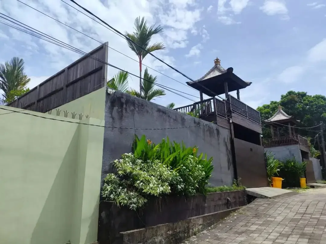Villa Strategis dan Murah dekat dengan Pantai Jimbaran - Image 4 of 5