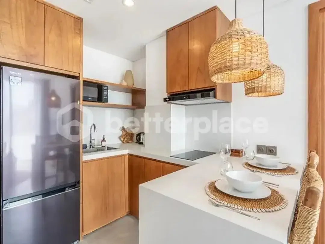 Modern 2 Bedroom Apartment in Batu Bolong, Canggu - Image 6 of 10