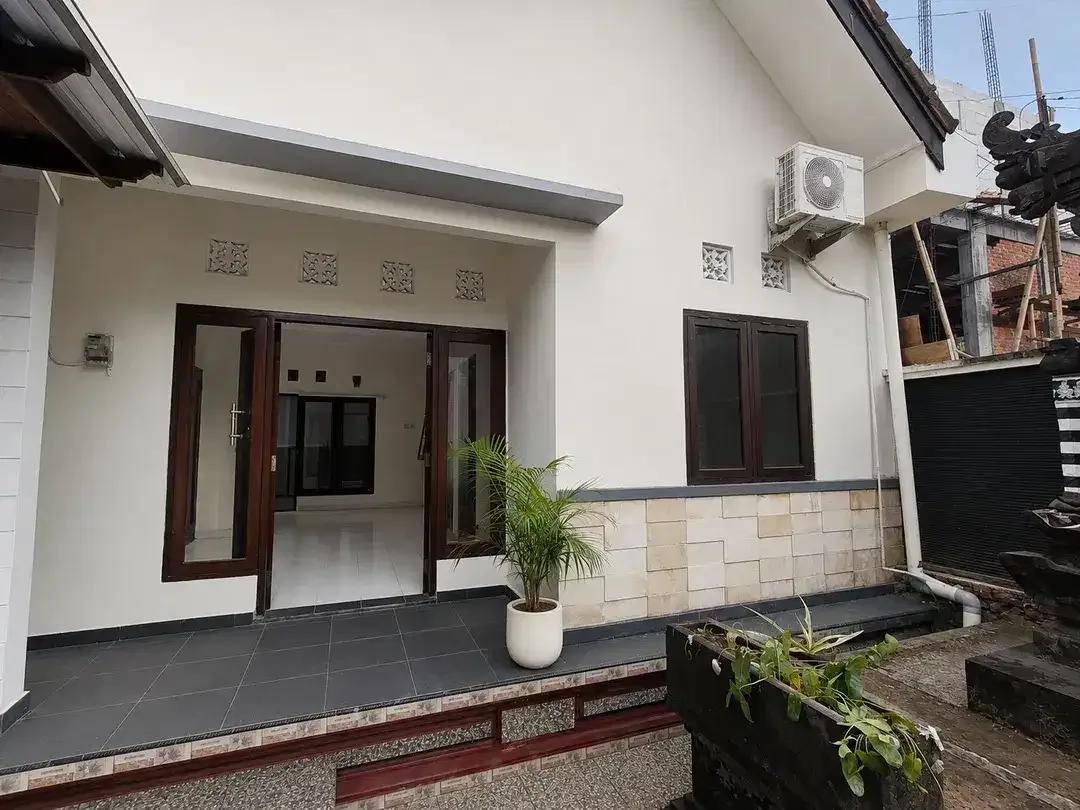 MILIKI HUNIAN NYAMAN MUMBUL NUSA DUA KEAMANAN LENGKAP - Image 2 of 10