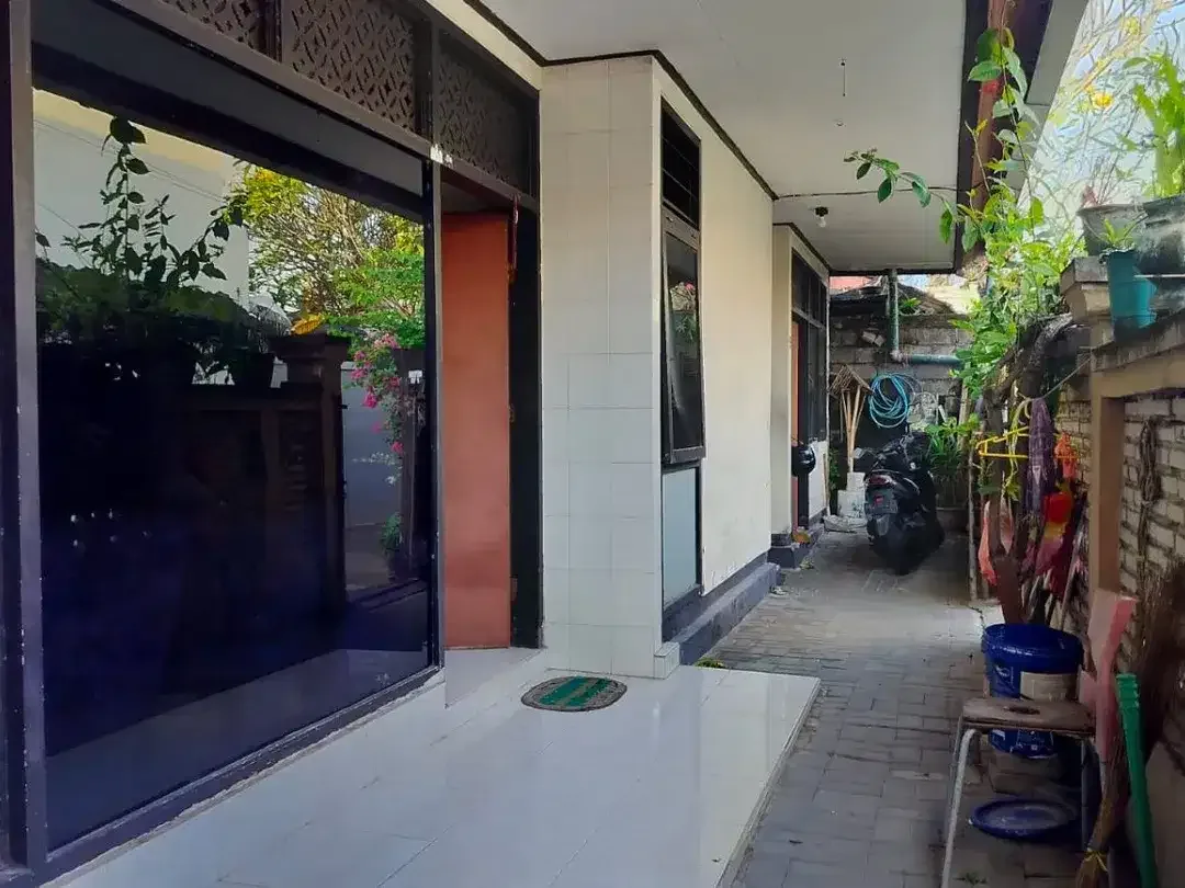 Dijual tanah 195m² bonus bangunan  Lokasi jl Wijaya Kusuma Denpasar Utara - Image 8 of 9