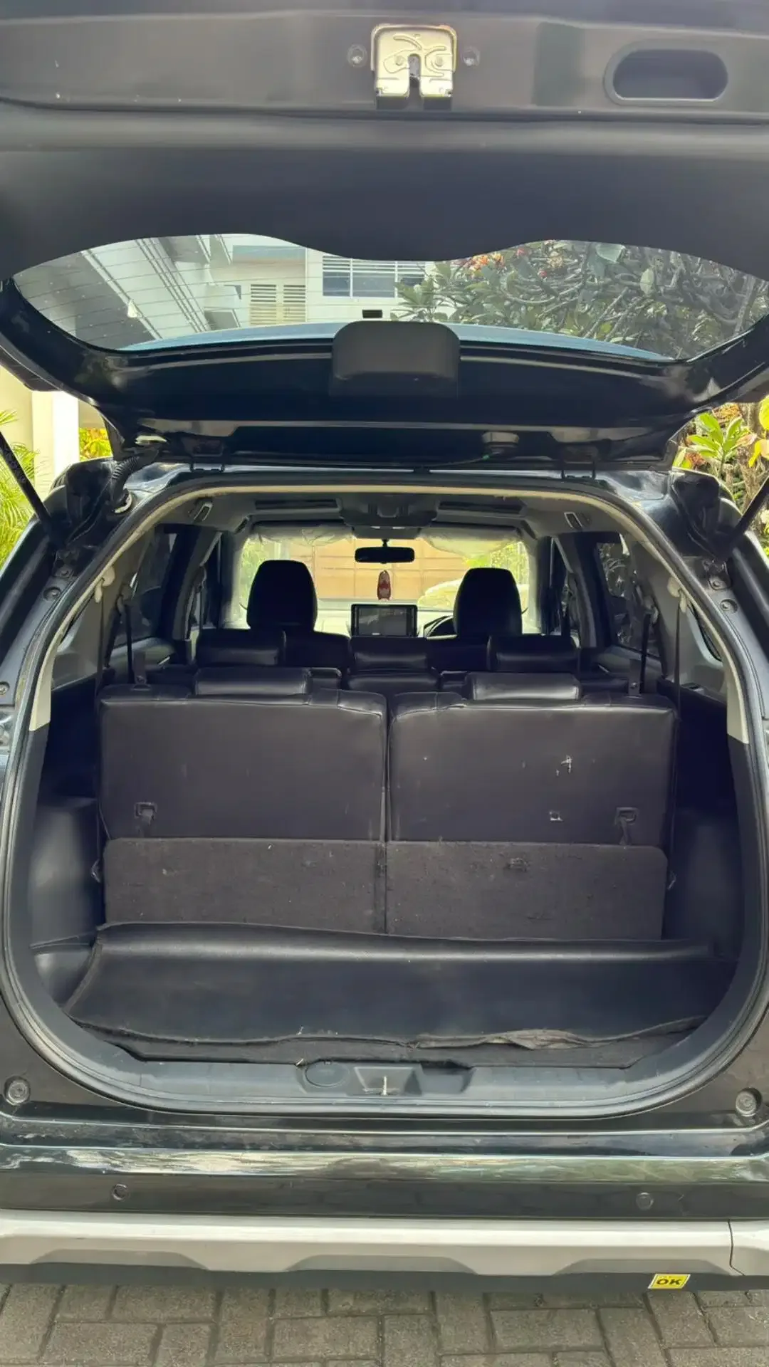 Toyota Veloz Q TSS 2021 hitam - Image 8 of 9