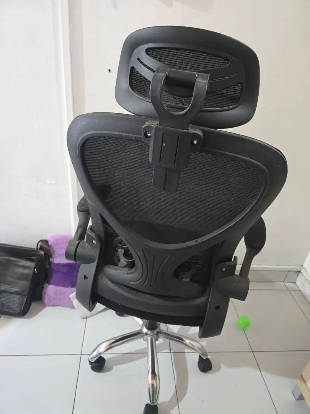 Kursi Kerja Kantor Gaming Putar Jaring Chair Arm Rest Kondisi Bagus - Image 3 of 4