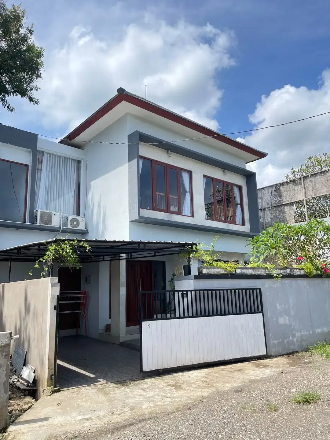 Dijual villa 3 bedroom fully furnished dipurigading jimbaran - Image 1 of 2