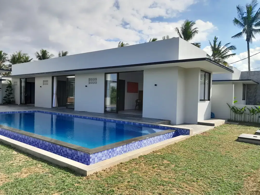 VILLA READY 3BEDROOM FURNISHED VIEW RICE FIELDS UBUD - Image 8 of 10