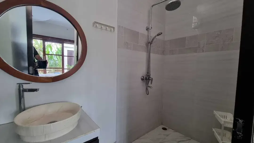 Dijual villa lantai 2 jimbaran bali - Image 5 of 9