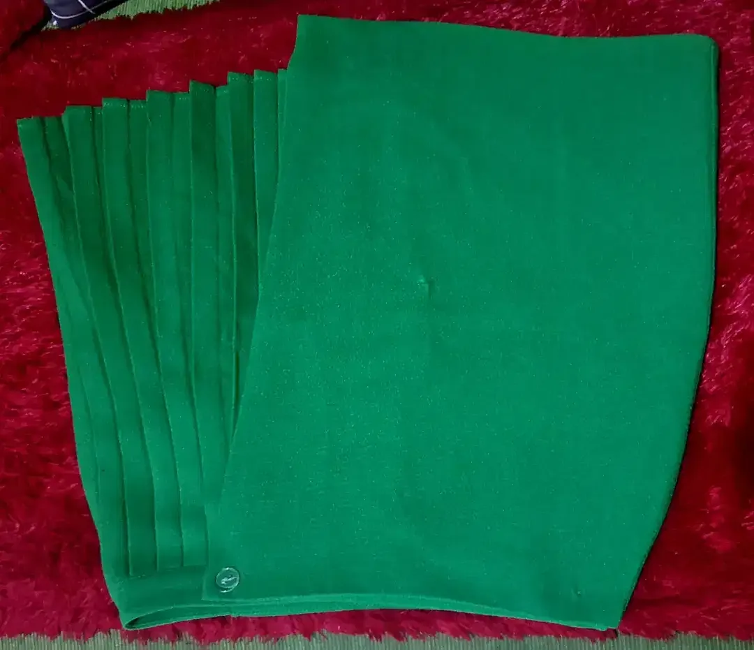 Rok pendek bagus  size S - Image 4 of 4