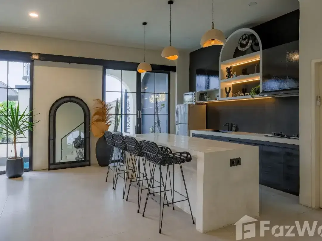 2 Bedroom Villa for sale in Kerobokan, Bali - Image 5 of 10