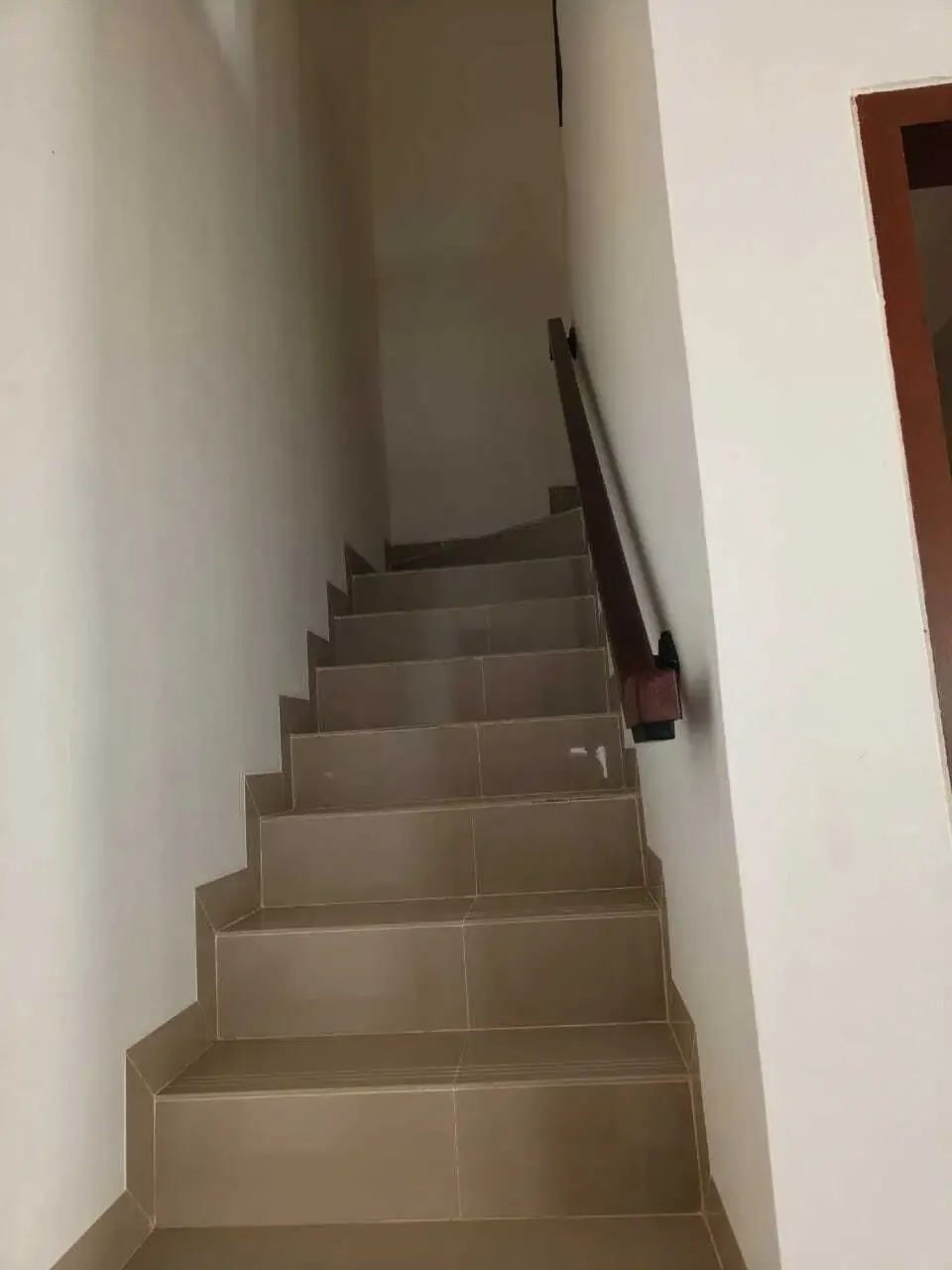 READY UNIT HUNIAN SEMI VILLA 3BR BEST INVESTMEN DI UNGASAN BALI - Image 2 of 8