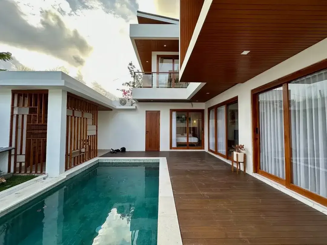 For Rent : Fully Furnished Villa with Private Pool in Taman Mumbul - Image 5 of 10