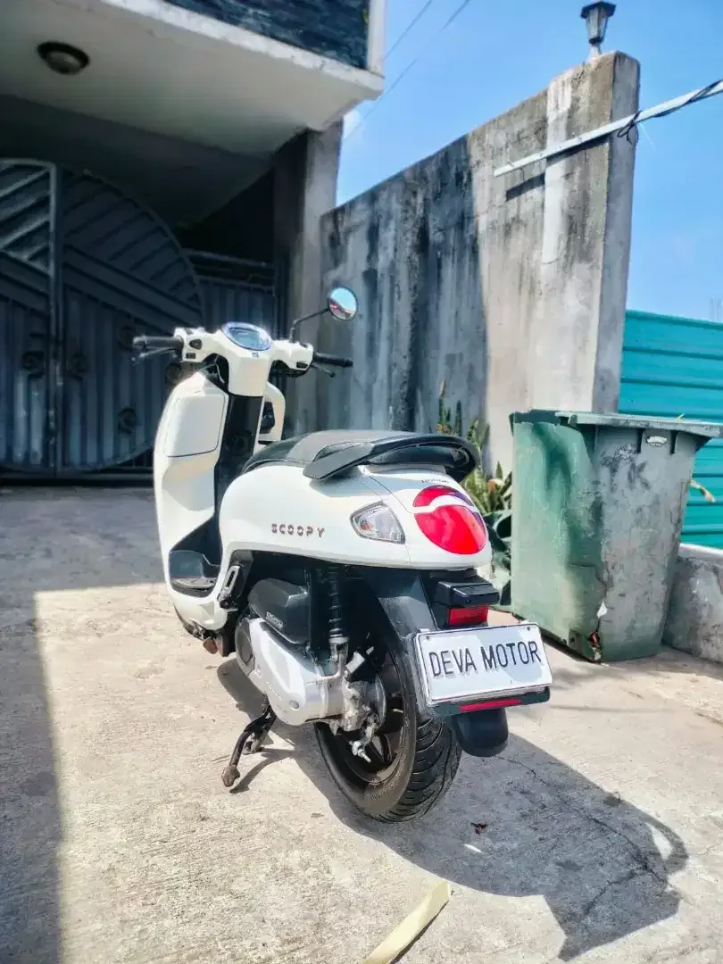 Scoopy energetic 2025 putih Deva motor - Image 2 of 6