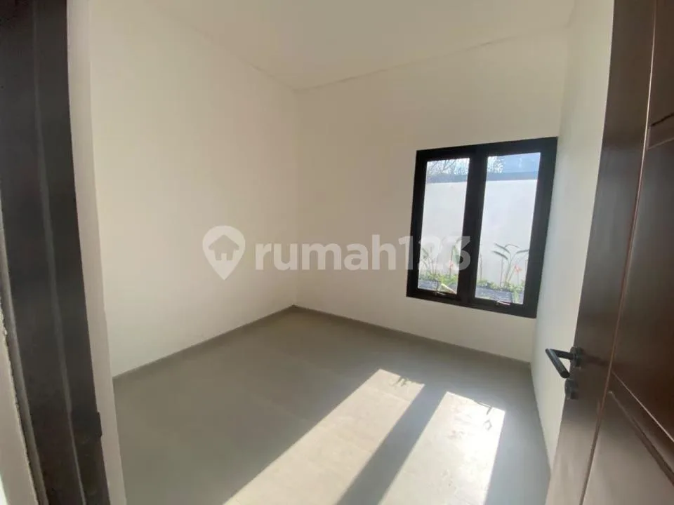 Rumah Baru Siap Huni Unfurnished di Perumahan Perdana Kampial Cluster Nusa Dua Area Nyaman Akses Jalan Lebar - Image 2 of 4