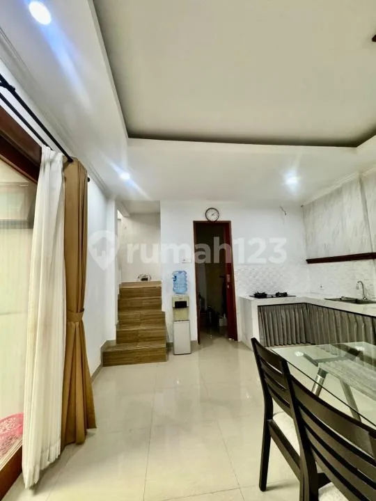 Disewakan Rumah Strategis Jl. Trijata, Denpasar Utara - Image 1 of 4