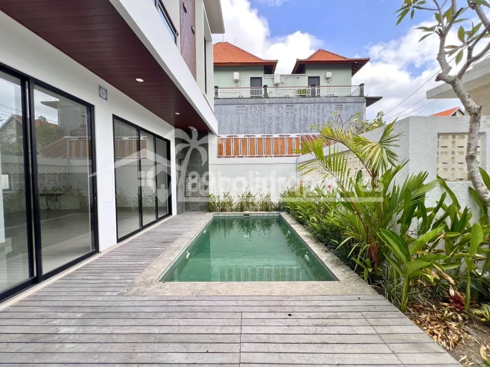 2 Bedr Villa In Seseh - Image 2 of 4