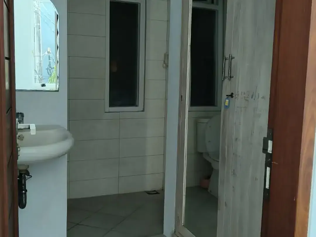 FOR RENT RUMAH MINIMALIS LOKASI BEST PREMIUM LOKASI DI DENPASAR BARAT - Image 2 of 10