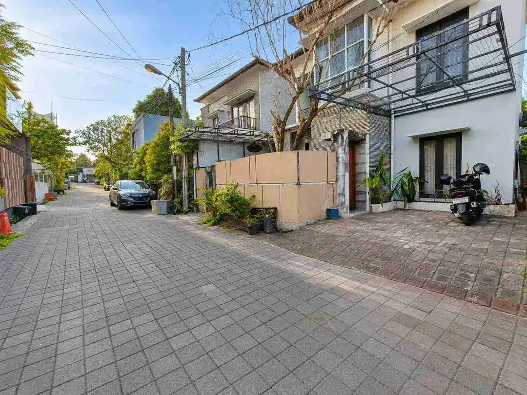 Rumah Jual 2 Lantai 3 Bedrooms di area Cluster Bali Arum Kerobokan - Image 3 of 10