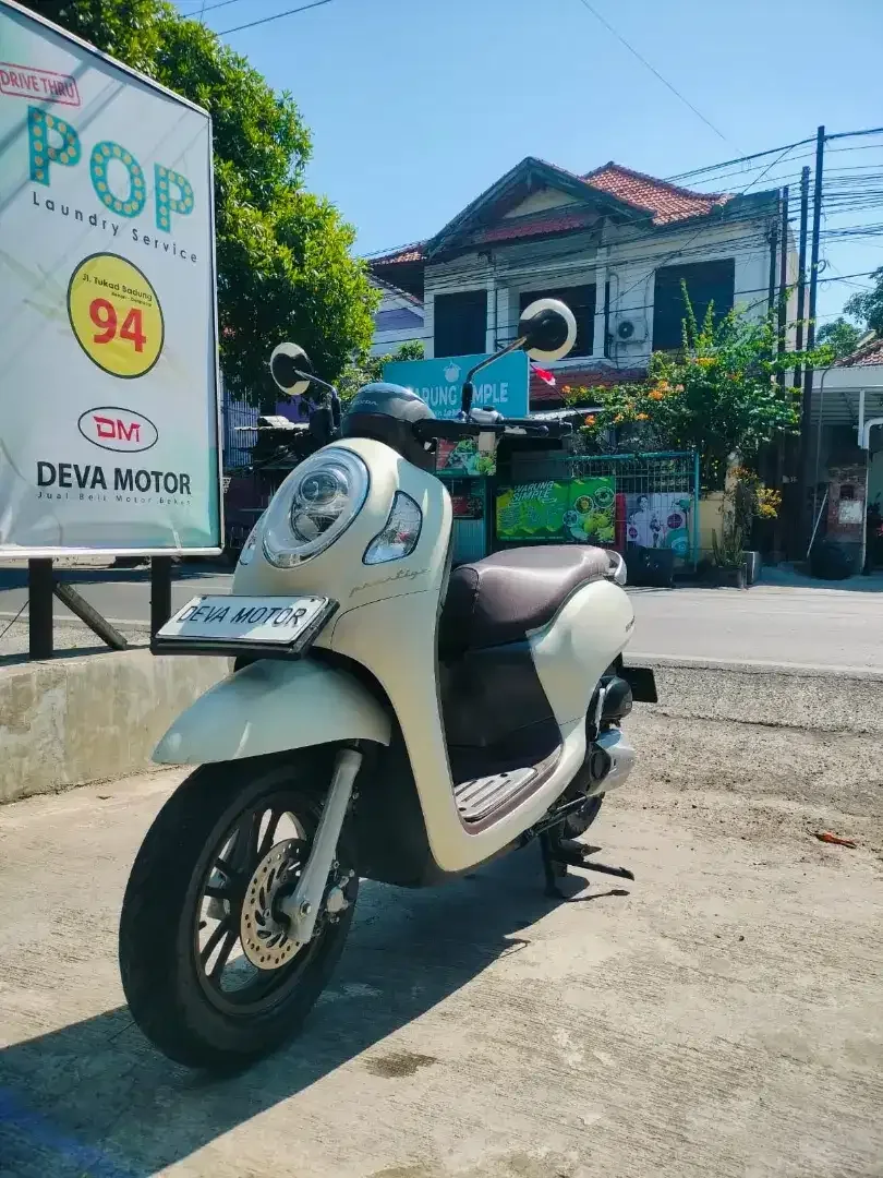Scoopy prestige 2023 putih Deva motor - Image 3 of 8