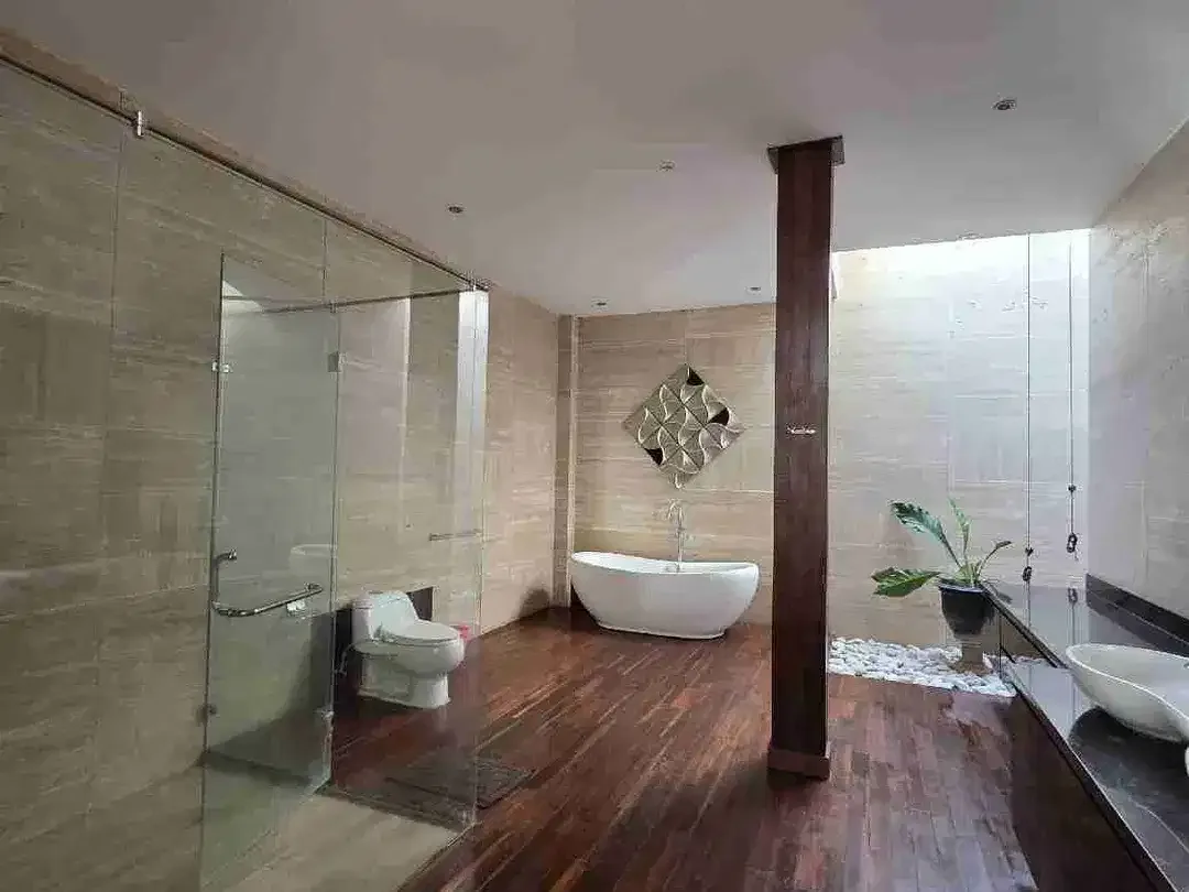 freehold luxury villa at sanur - Image 7 of 10