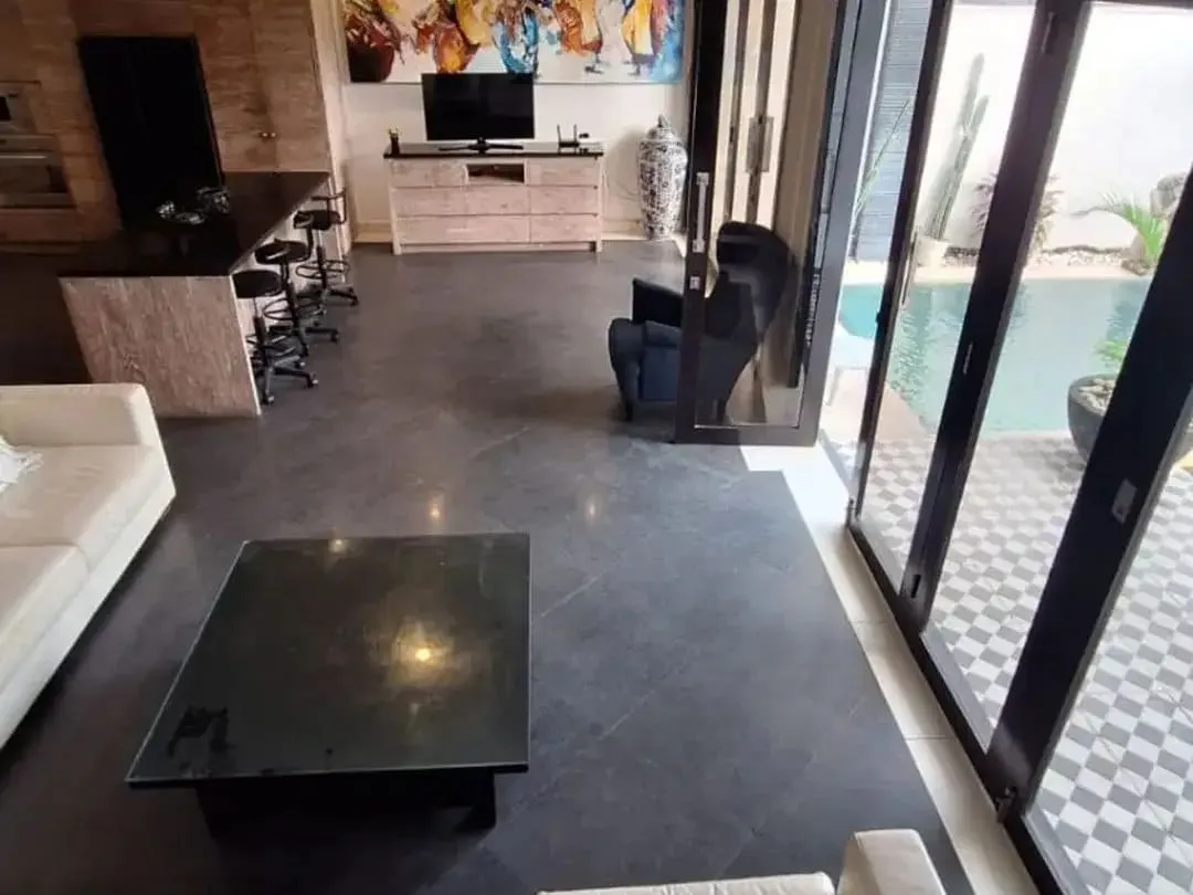 Luxury Vila Modern di Jalan Utama Pantai Nelayan Canggu - Image 2 of 10