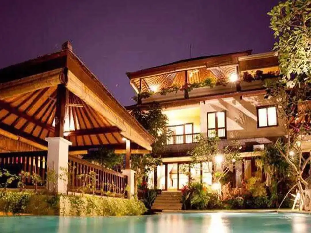 Villa Besar Uluwatu dgn Pemandangan Laut - Image 6 of 9