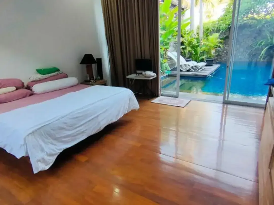 VILLA ONE GATE SYSTEM FULL FURNISHED DI KEROBOKAN - Image 7 of 10