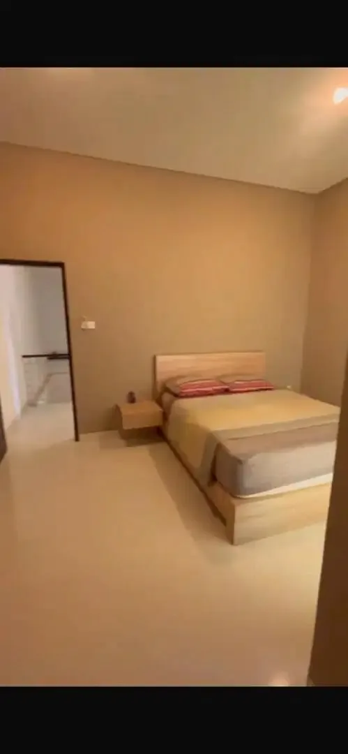 Dijual Rumah di Kawasan Elit Renon Panjer - Image 5 of 10