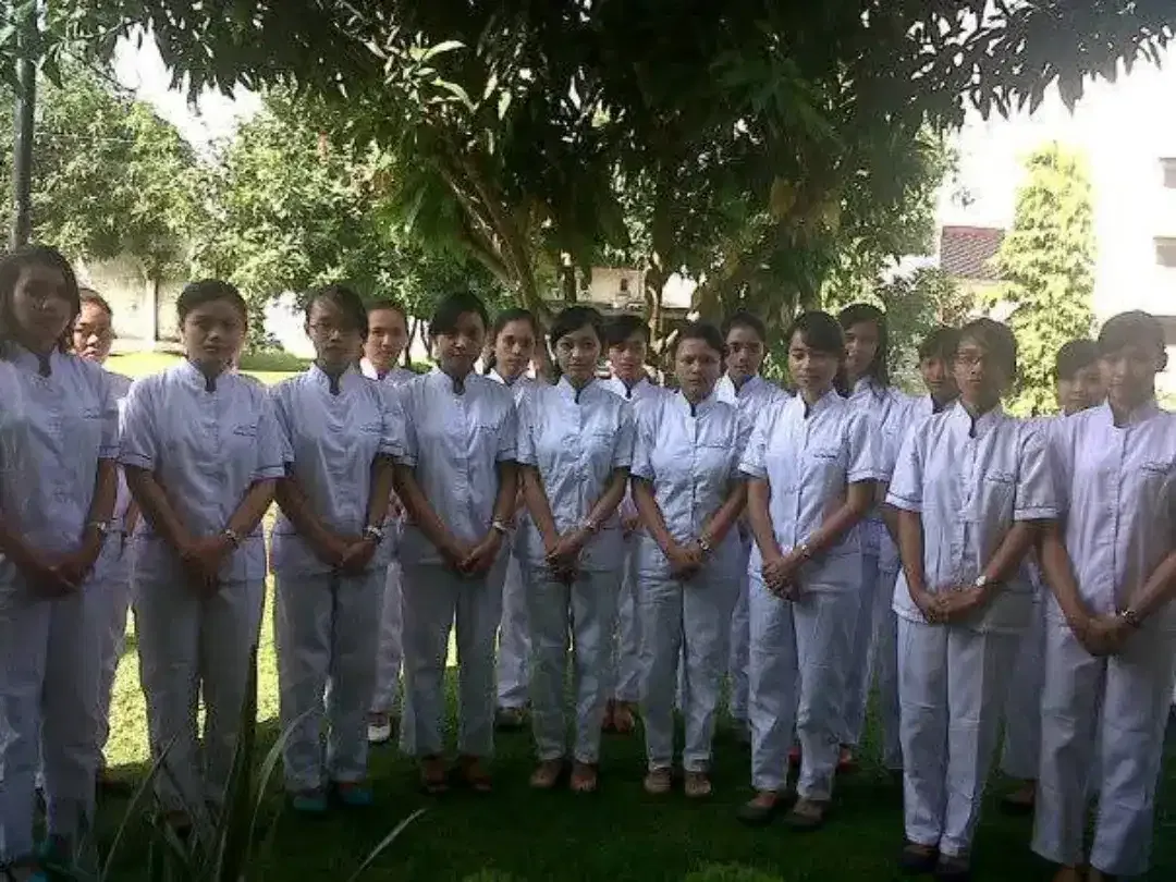 Banyak Job Baby Sitter ART & Perawat Lansia Terpercaya-Terakreditasi - Image 4 of 8