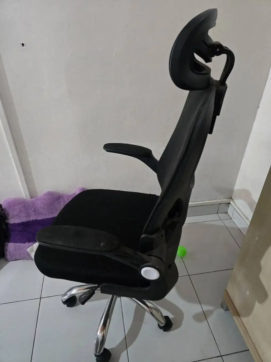Kursi Kerja Kantor Gaming Putar Jaring Chair Arm Rest Kondisi Bagus - Image 2 of 4