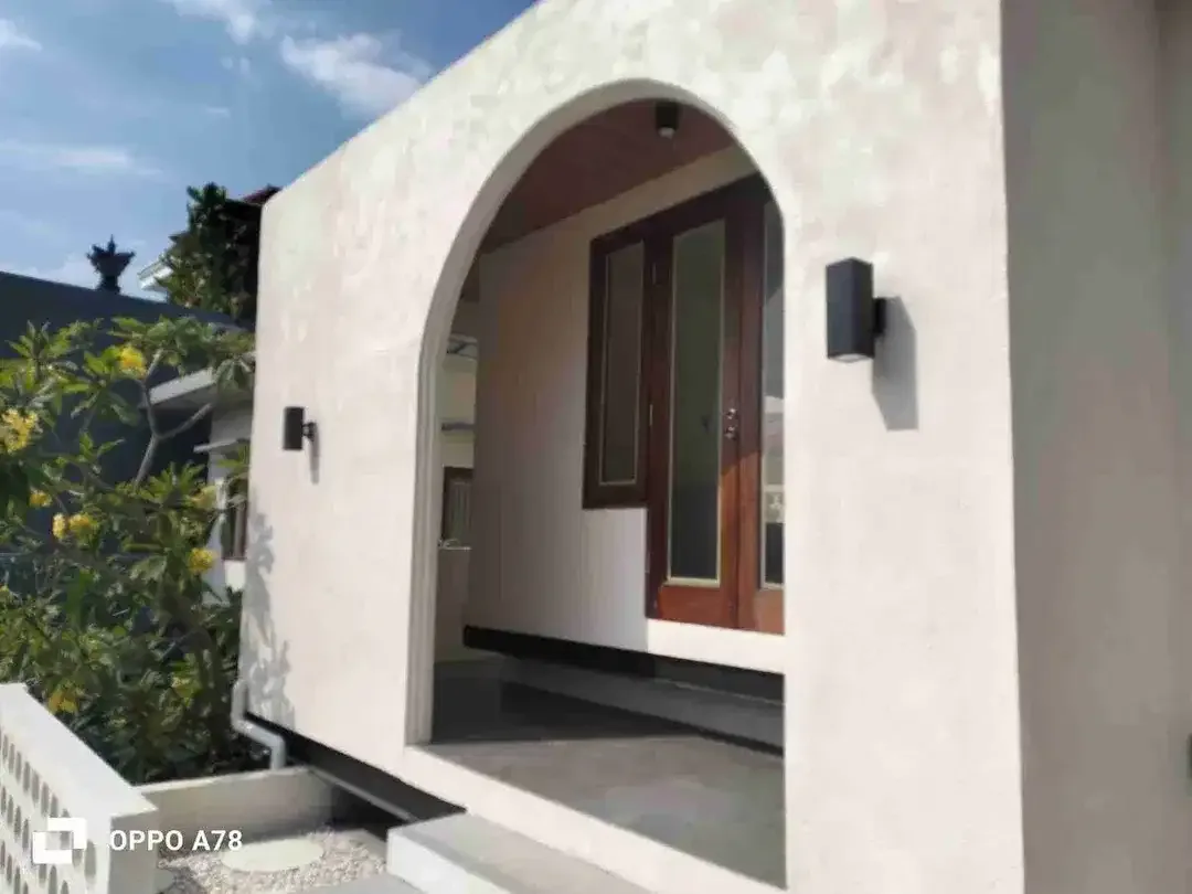 Villa Modern Tropical Pengiasan Sanur For Sale - Image 6 of 10