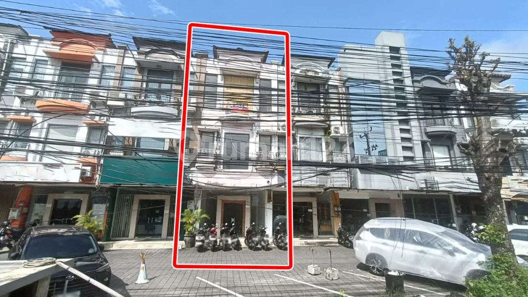 Di jual cepat Ruko di Sunset Road, Kuta, Bali - Image 1 of 4