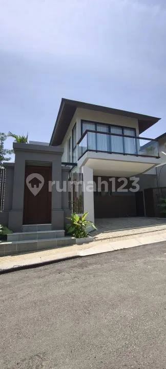 Villa Jimbaran Bali Modern Living One Gate System SHM - Image 1 of 4