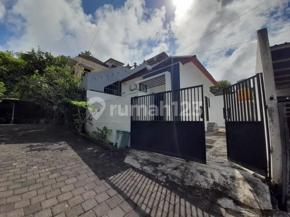 Minimalist House With 24 Hour Security At Goa Gong Badung Bali - Image 3 of 4