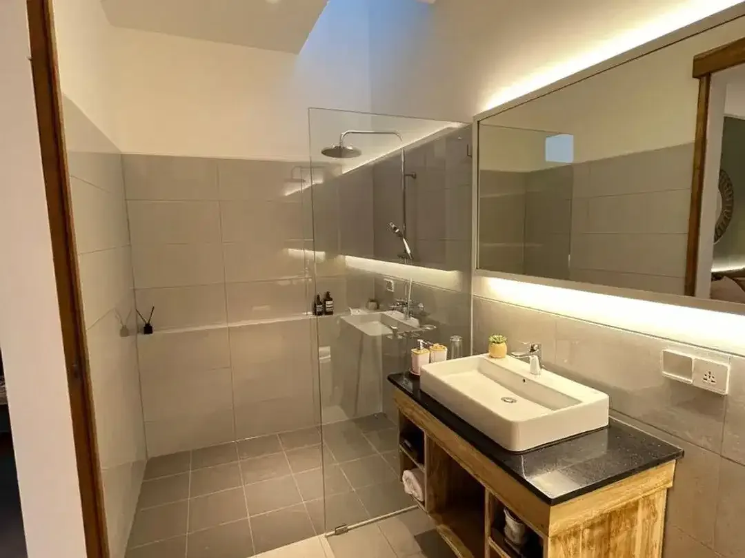 VILLA NEW 2BR PRIVAT POOL LOCATION KEROBOKAN CLOSE SEMINYAK - Image 9 of 10