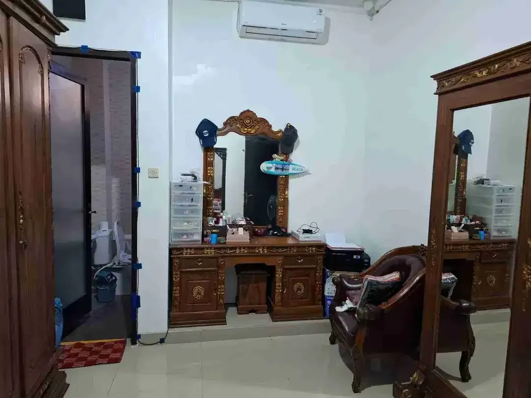 Dijual Rumah 2 Lantai Full Furnished di Dalung Kuta Utara Bali – 4 Kamar, Dekat Canggu | Rp1,9 M - Image 3 of 7