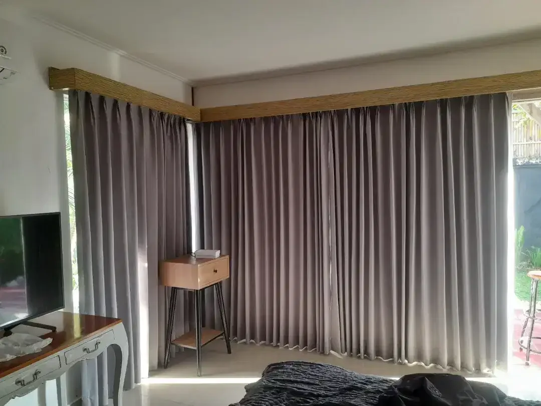 Korden / Gorden Blackout Tebal - Image 1 of 4