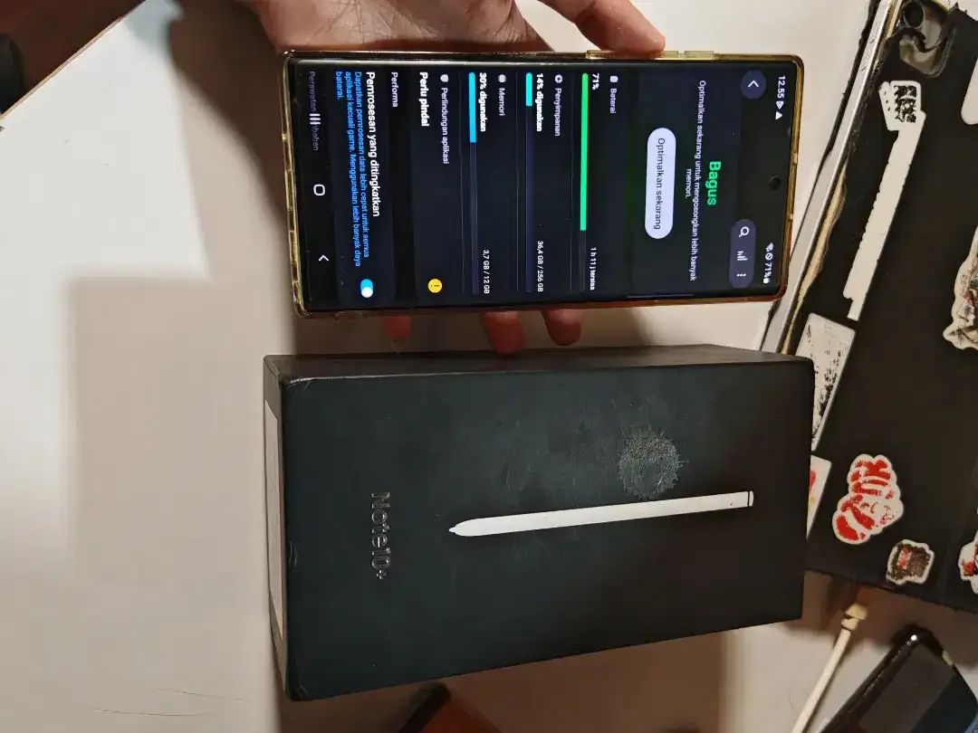 Samsung Galaxy Note 10+ 5G WiFi Only RAM 12/256GB Fullset - Image 2 of 3