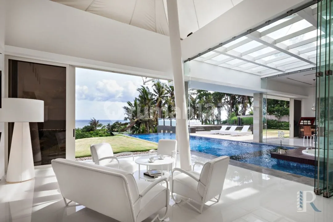 Exceptional Designer 3 Bedroom Villa In Keramas, Bali For Lease - Image 3 of 4