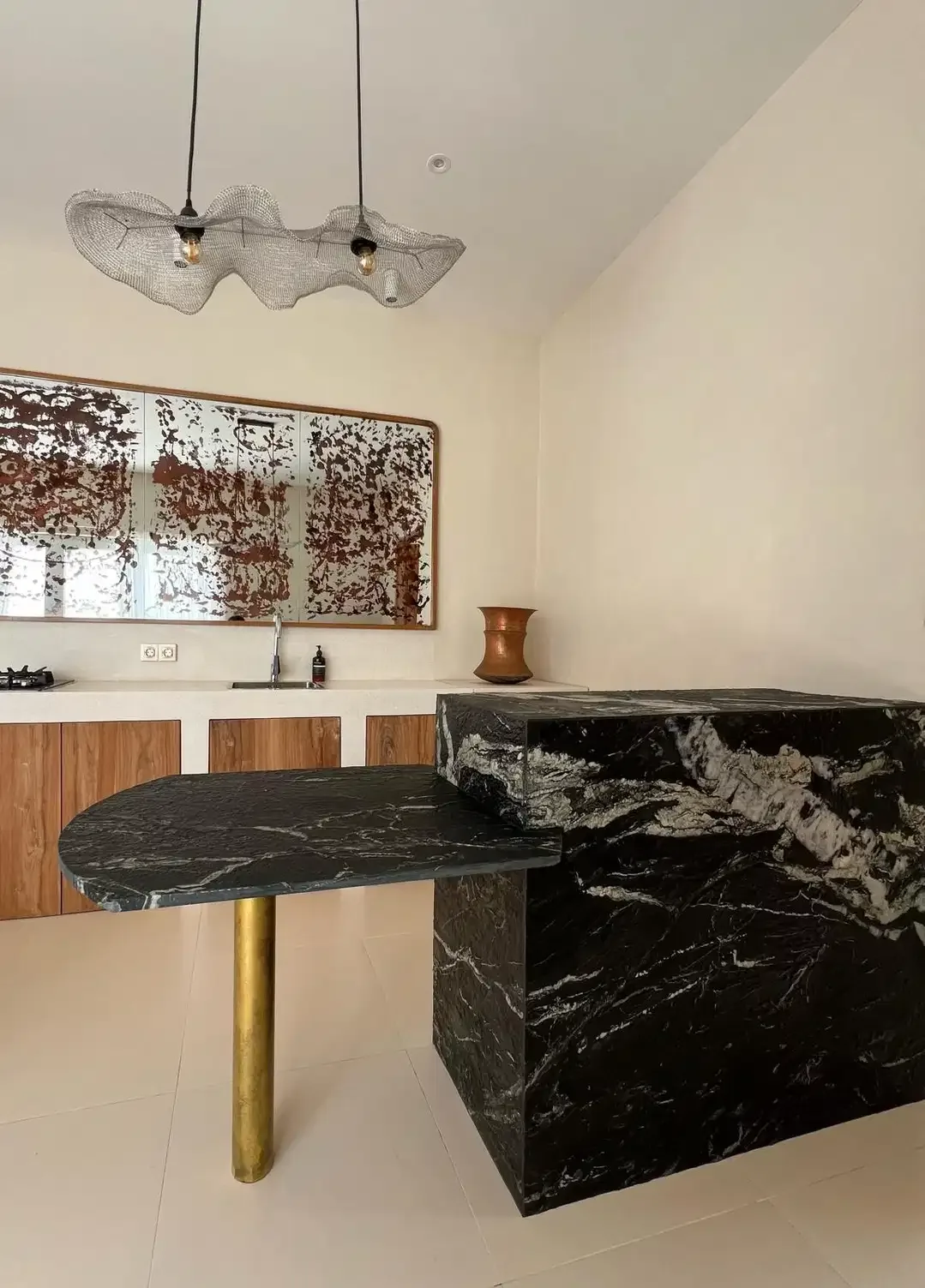 Exclusive Designer Villa in Bali - Image 6 of 10