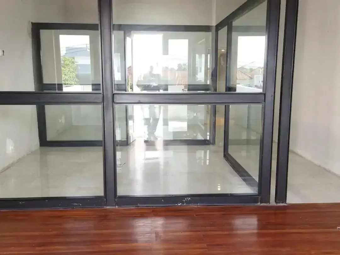 Ruko Strategis Zona Komersial Dijual di Kerobokan, Kuta Utara - Image 4 of 6