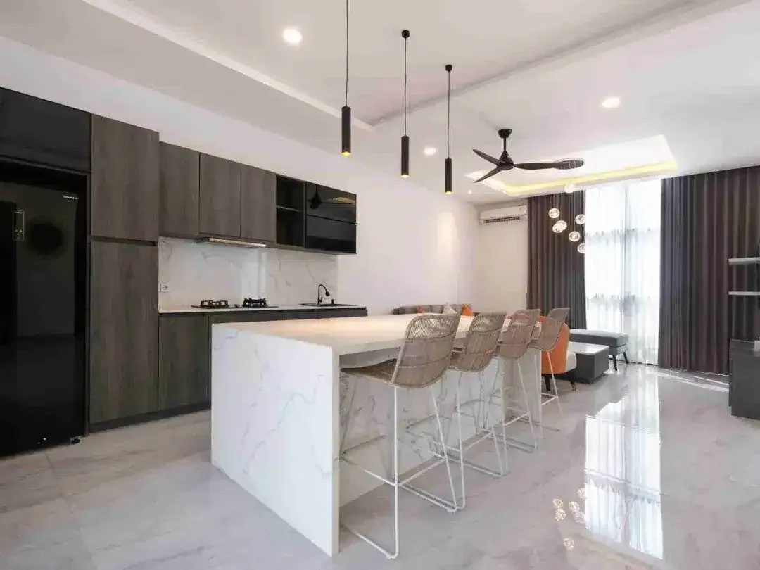 DIJUAL NEW VILLA 3BR READY UNIT VIEW SAWAH DI PERERENAN LEASEHOLD & FREEHOLD - Image 4 of 6