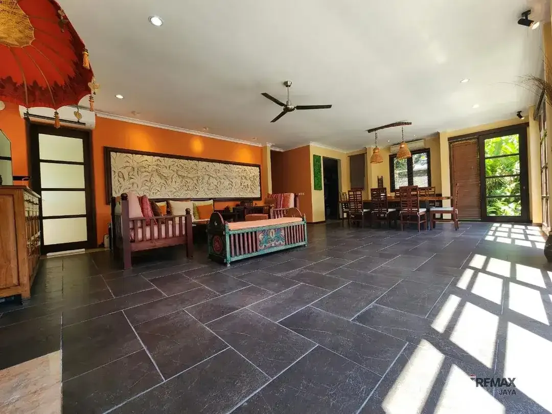 Villa Saffron Mewah Leasehold 22 Years, di Seminyak Bali - Image 1 of 10
