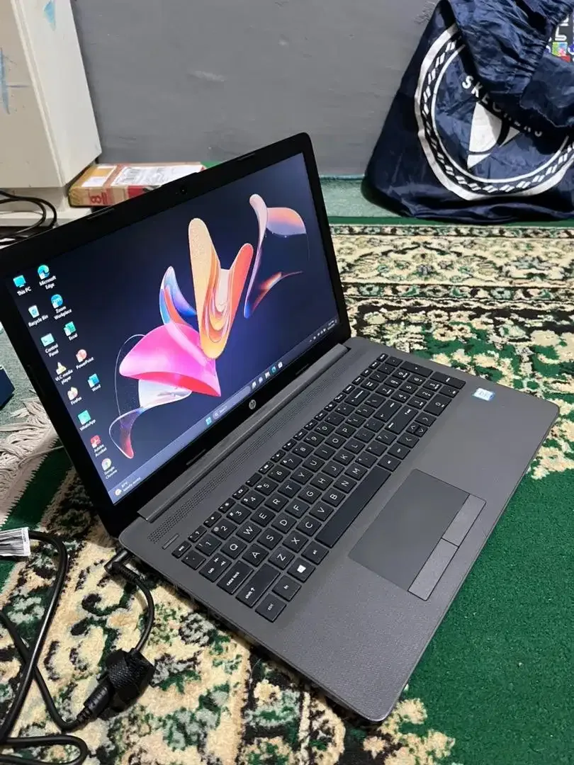 Laptop HP 250 G7 Core i7 - Image 4 of 7