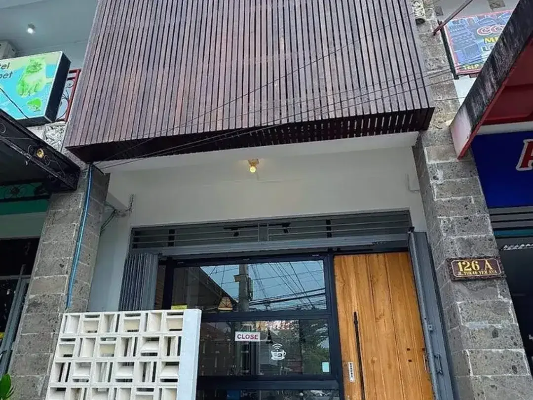 Ruko Lokasi ramai dan strategis, dijual di Renon. - Image 5 of 10