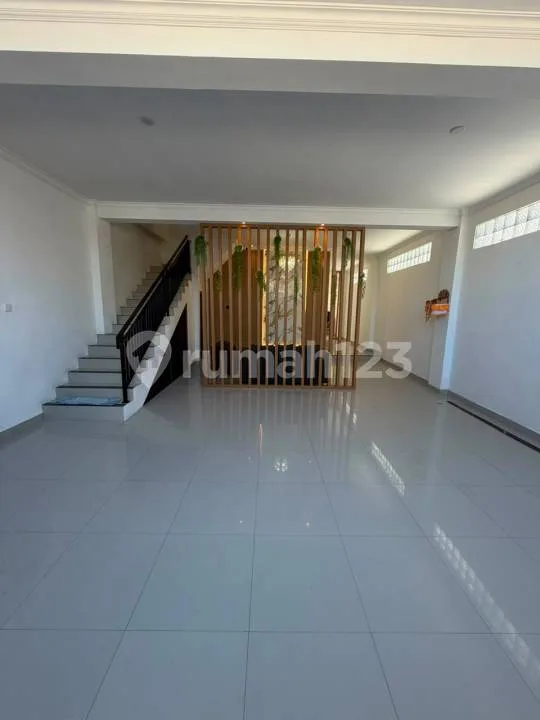 Rumah Cantik 4 Kamar di Renon - Image 4 of 4
