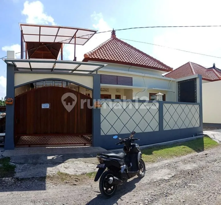 Disewakan Rumah Minimalis 2Br Siap Huni + Rooftop di Panjer, Denpasar Selatan - Image 2 of 4