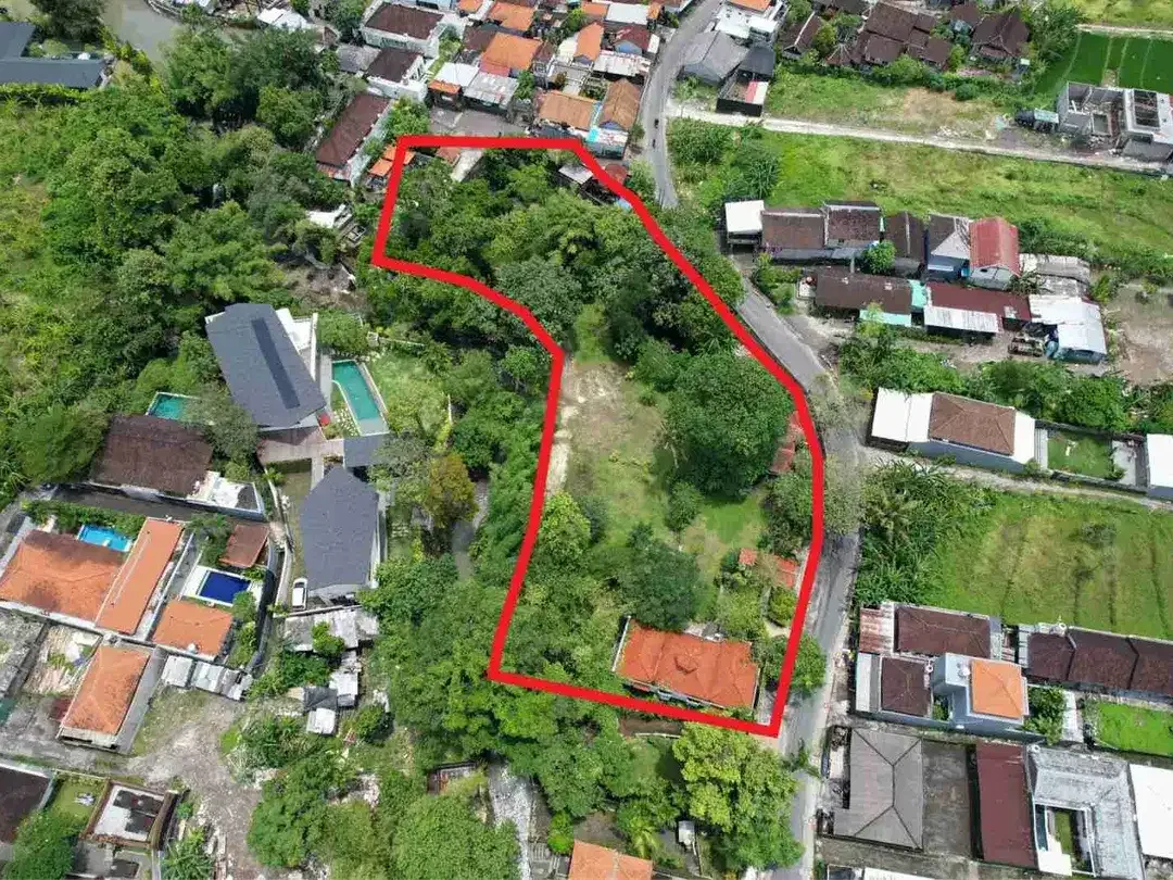 DIJUAL TANAH STRATEGIS DI KEROBOKAN BALI
Kesempatan menarik untuk mendapatkan lahan luas di kawasan strategis Kerobokan dengan 10 Are Leasehold GRATIS. - Image 5 of 10
