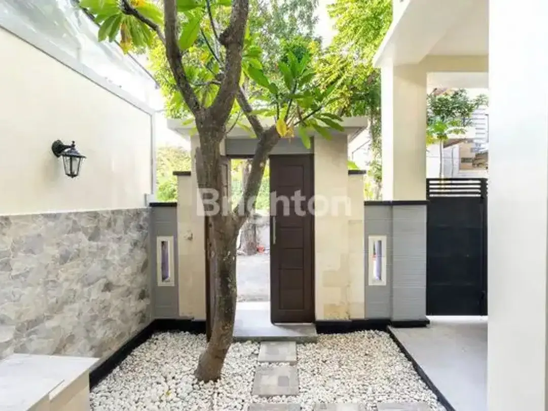 Rumah sewa Modern minimlais 75jt/th 2kt 2km - imam bonjol denpasar - dekat ke trans studio mall - Image 1 of 8